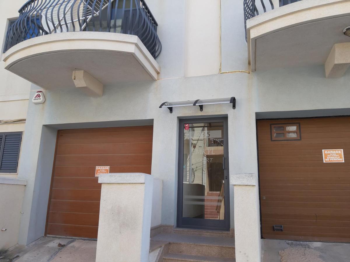 Penthouse 2 Apartment Marsaskala Exterior photo
